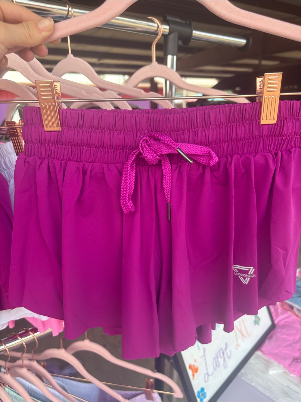 Elastic Waist Pleated Skort in Magenta